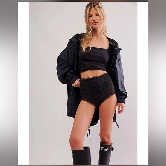 Free People Other - Free People In Bloom Embroidered Bloomers NWOT